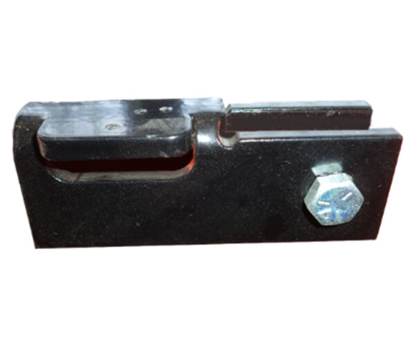 Safety latch - Image 1